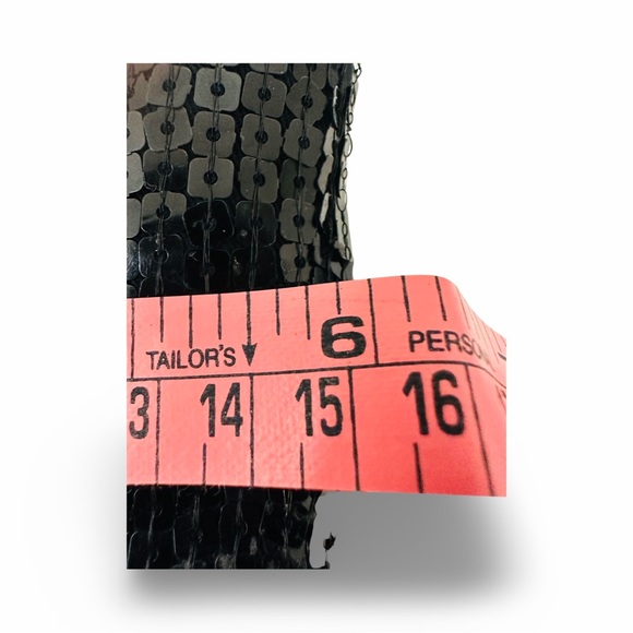 ⭐️SOLD⭐️EUC Coach Black Sequin Wristlet Wallet Clutch-Designer - Picture 6 of 6